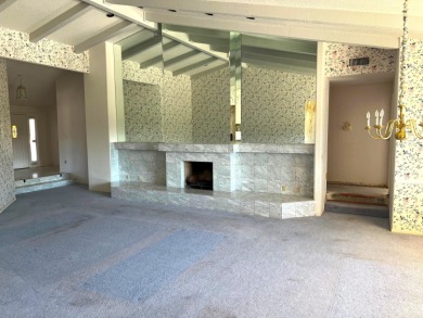 INCREDIBLE OPPORTUNITY in the highly sought after Mission Lakes on Mission Lakes Country Club in California - for sale on GolfHomes.com, golf home, golf lot