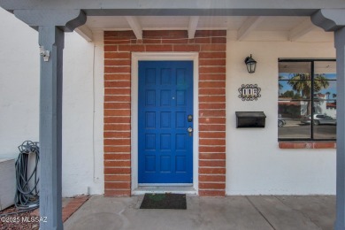 This light-filled 2-bedroom, 1-bathroom home offers stunning on Quail Creek Country Club  in Arizona - for sale on GolfHomes.com, golf home, golf lot