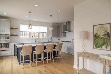 Welcome to this like new, *move right in* 5 bedroom/5.5 bath on Old Trail Golf Club in Virginia - for sale on GolfHomes.com, golf home, golf lot