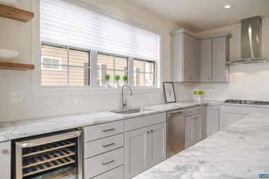 Welcome to this like new, *move right in* 5 bedroom/5.5 bath on Old Trail Golf Club in Virginia - for sale on GolfHomes.com, golf home, golf lot