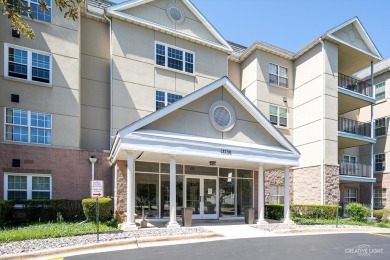Welcome to this quiet 3rd floor condo with 2 bedrooms and 2 on The Links at Carillon in Illinois - for sale on GolfHomes.com, golf home, golf lot