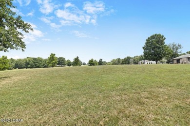 Can't beat this view!! Right on the golf course, this one level on The Bald Eagle Course At Eagle Creek Golf Club in Missouri - for sale on GolfHomes.com, golf home, golf lot