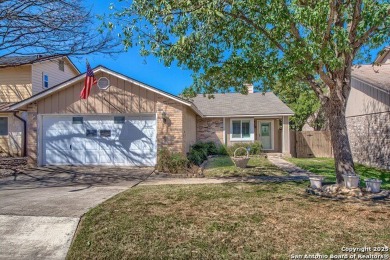 READY TO TEE OFF?  Then head for this 2 bedroom, 2 bath lovely on Northern Hills Golf Club in Texas - for sale on GolfHomes.com, golf home, golf lot