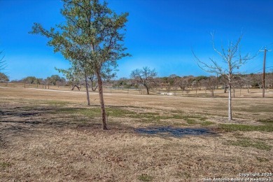 READY TO TEE OFF?  Then head for this 2 bedroom, 2 bath lovely on Northern Hills Golf Club in Texas - for sale on GolfHomes.com, golf home, golf lot