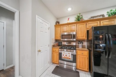 Golf course living at its finest is what this beautiful on Heritage Hills Golf Course in Oklahoma - for sale on GolfHomes.com, golf home, golf lot