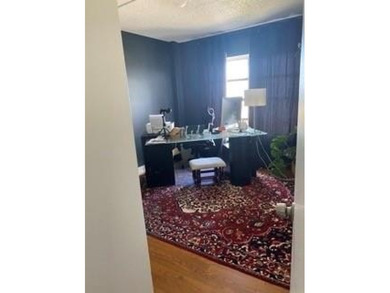 Highly motivated seller offering concessions for the long on Inverrary Country Club in Florida - for sale on GolfHomes.com, golf home, golf lot