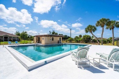 *** MAKE YOUR MOVE - LET'S CLOSE BY MAY *** TURN KEY *** 42x24 on Rotonda Golf and Country Club The Palms Course in Florida - for sale on GolfHomes.com, golf home, golf lot
