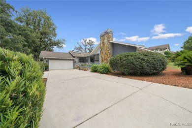Welcome to your dream home on the 18th green of The Oaks in the on Citrus Hills Golf Club in Florida - for sale on GolfHomes.com, golf home, golf lot