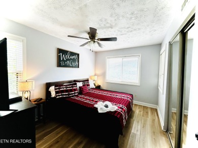 This 2-bedroom 1 bath luxury condo can accommodate up to 6 on Bent Creek Golf Course in Tennessee - for sale on GolfHomes.com, golf home, golf lot