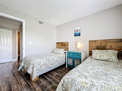 -Approved  Fully Furnished Condo in Ventura Golf  Country Club - on Ventura Country Club in Florida - for sale on GolfHomes.com, golf home, golf lot