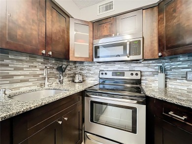 -Approved  Fully Furnished Condo in Ventura Golf  Country Club - on Ventura Country Club in Florida - for sale on GolfHomes.com, golf home, golf lot