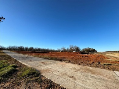 This is a prime opportunity to own a RUNWAY LOT where you can on Pecan Plantation Country Club in Texas - for sale on GolfHomes.com, golf home, golf lot