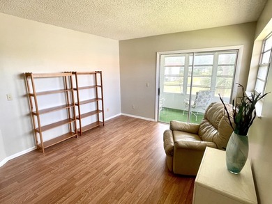 INVESTOR ONLY - TENANT OCCUPIED 12/15/25. Welcome to Vista Del on Pine Lakes Golf Club in Florida - for sale on GolfHomes.com, golf home, golf lot