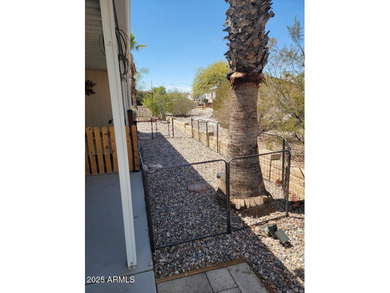 This is a lovely 2 bedroom 2 bath partially furnished home on 3 Parks Fairways in Arizona - for sale on GolfHomes.com, golf home, golf lot