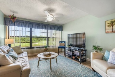 This condo has been totally updated new kitchen, new flooring on Vista Plantation Golf Club in Florida - for sale on GolfHomes.com, golf home, golf lot