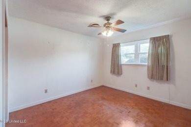 Looking for a home in Sunkist-look no longer. Located just down on Sunkist Country Club, Inc. in Mississippi - for sale on GolfHomes.com, golf home, golf lot