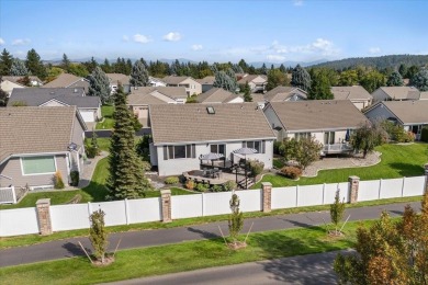 Welcome to this beautifully remodeled, single-level home in the on  in Washington - for sale on GolfHomes.com, golf home, golf lot
