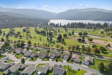 Welcome to this beautifully remodeled, single-level home in the on  in Washington - for sale on GolfHomes.com, golf home, golf lot