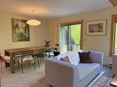 Great Chimney Hill vacation home in Lower B section. Super on Hermitage Club Golf Course in Vermont - for sale on GolfHomes.com, golf home, golf lot