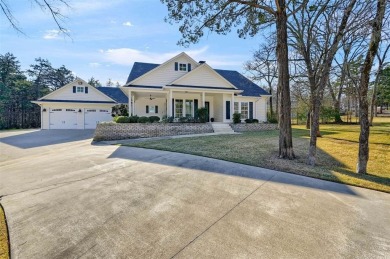 This stunning 4-bedroom, 3.5-bath home with guest suite and on Lake Kiowa Golf Course in Texas - for sale on GolfHomes.com, golf home, golf lot