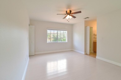 Spacious 3BR/2.5BA two-story townhome in Green Cay Village with on Westchester Golf and Country Club in Florida - for sale on GolfHomes.com, golf home, golf lot