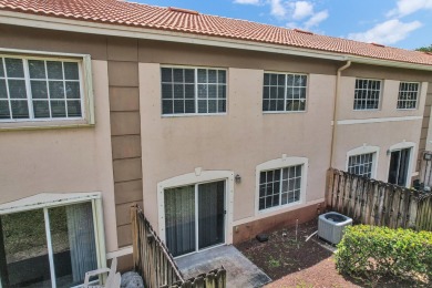 Spacious 3BR/2.5BA two-story townhome in Green Cay Village with on Westchester Golf and Country Club in Florida - for sale on GolfHomes.com, golf home, golf lot
