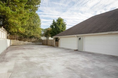Welcome to your dream home! This beautiful 4 bedroom, 3 bathroom on Turtle Point Yacht and Country Club in Alabama - for sale on GolfHomes.com, golf home, golf lot