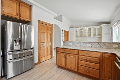 Spacious Home in Red Rock Estates on Quiet Meadowlark Street on Golf Club At Red Rock in South Dakota - for sale on GolfHomes.com, golf home, golf lot