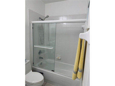 Beautiful condo in Lexington Country Club's Southmont Cove is on Lexington Country Club in Florida - for sale on GolfHomes.com, golf home, golf lot