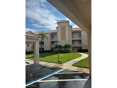 Beautiful condo in Lexington Country Club's Southmont Cove is on Lexington Country Club in Florida - for sale on GolfHomes.com, golf home, golf lot