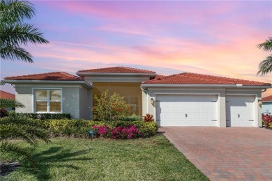 Luxurious Living with Golf Course Views in Royal Palm Golf on Eagle Lakes Golf Club in Florida - for sale on GolfHomes.com, golf home, golf lot
