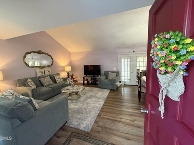 2BR 2BA home in the wonderful gated community of Carolina Trace! on Carolina Trace Country Club in North Carolina - for sale on GolfHomes.com, golf home, golf lot