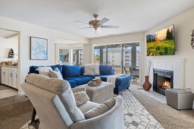 Welcome to 488 Regatta Bay Circle #2C-refreshed and ready for on Seasons Ridge At Four Seasons in Missouri - for sale on GolfHomes.com, golf home, golf lot
