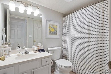 Welcome to 488 Regatta Bay Circle #2C-refreshed and ready for on Seasons Ridge At Four Seasons in Missouri - for sale on GolfHomes.com, golf home, golf lot