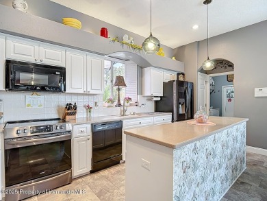 Stunning 3 bedrooms + office, 3 bath + 3 car garage Cabana Pool on Southern Woods Golf Club in Florida - for sale on GolfHomes.com, golf home, golf lot
