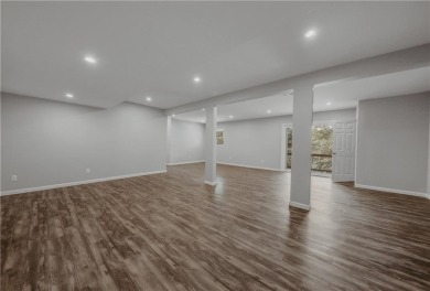 Completely Remade top to bottom. Updated and refreshed on Bella Vista Country Club - Berksdale in Arkansas - for sale on GolfHomes.com, golf home, golf lot