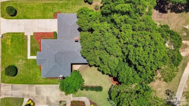 **SELLER CONTRIBUTES $10,000 toward buyer's BUYDOWN or INTEREST on Marcus Pointe Golf Club in Florida - for sale on GolfHomes.com, golf home, golf lot