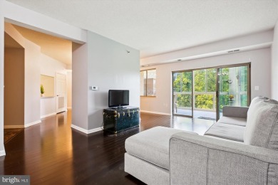 Welcome to this beautifully updated and comfortable two-bedroom on Leisure World Golf Club in Maryland - for sale on GolfHomes.com, golf home, golf lot