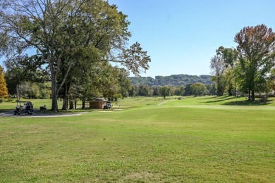 A gorgeous home located in the Valleybrook Golf Course and on Valleybrook Golf and Country Club in Tennessee - for sale on GolfHomes.com, golf home, golf lot