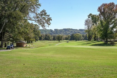 A gorgeous home located in the Valleybrook Golf Course and on Valleybrook Golf and Country Club in Tennessee - for sale on GolfHomes.com, golf home, golf lot