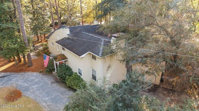 This is a fantastic opportunity to live in Old Town Pinehurst on Pinehurst Resort and Country Club in North Carolina - for sale on GolfHomes.com, golf home, golf lot