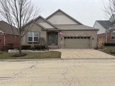This AMAZING, nicely upgraded & updated ranch that's nestled on on Palos Country Club in Illinois - for sale on GolfHomes.com, golf home, golf lot