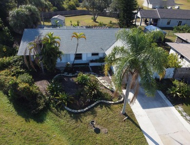 Now is your chance to get one of the lowest priced pool homes in on Rotonda Golf and Country Club The Links Course in Florida - for sale on GolfHomes.com, golf home, golf lot