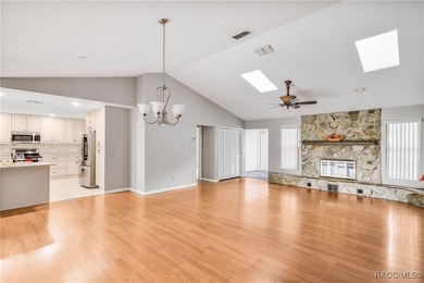 One or more photo(s) has been virtually staged. Welcome to Your on Inverness Golf and Country Club in Florida - for sale on GolfHomes.com, golf home, golf lot