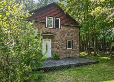 Escape to this picturesque retreat, offering the perfect mix of on Mount Airy Golf Club in Pennsylvania - for sale on GolfHomes.com, golf home, golf lot