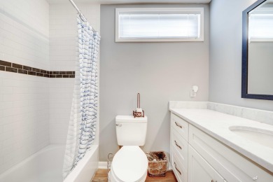 ***STUNNING REMODEL IN COLONY CLUB***
Discover modern elegance on Holiday Golf Club in Florida - for sale on GolfHomes.com, golf home, golf lot
