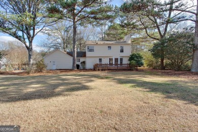 Beautiful well maintained home with backyard view of golf course on Canongate On White Oak Golf Course in Georgia - for sale on GolfHomes.com, golf home, golf lot