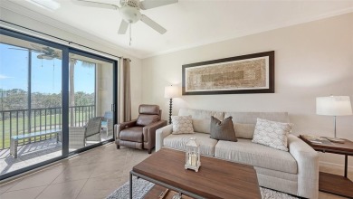 This Unit Comes Turnkey Furnished! Experience luxurious living on Lakewood National Golf Club in Florida - for sale on GolfHomes.com, golf home, golf lot
