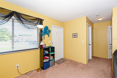 Welcome to 2565 SE Dogwood Avenue, a charming 2-bedroom on  in Florida - for sale on GolfHomes.com, golf home, golf lot