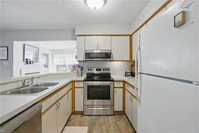 Charming 2bd/2bth condo is located in the sought-after Glenwood on Honey Bee Golf Club in Virginia - for sale on GolfHomes.com, golf home, golf lot